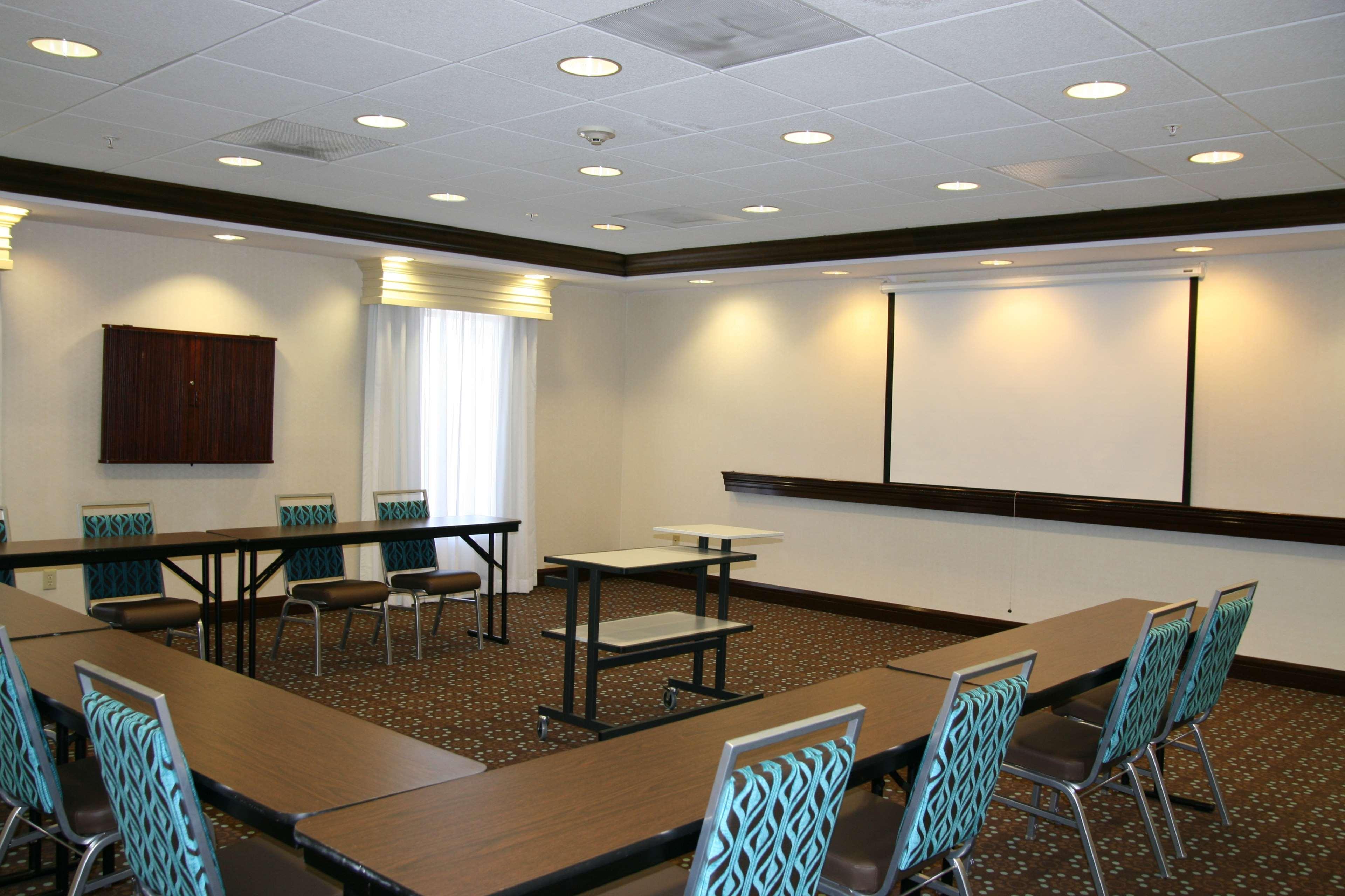 Hampton Inn&suites Vegas-red Rock/summerlin