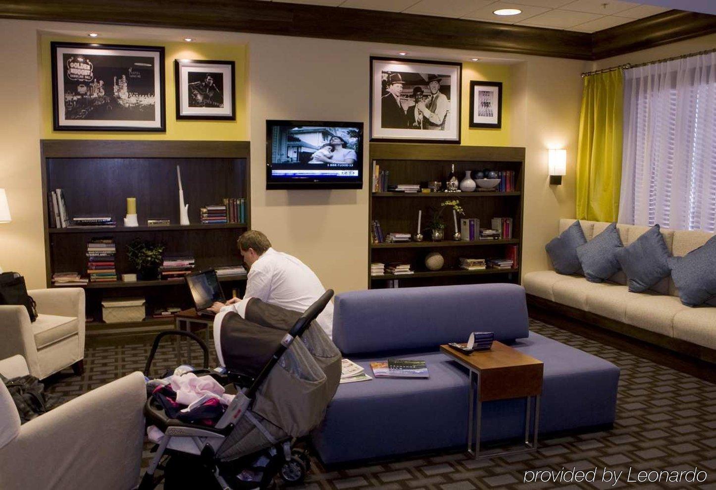 Hampton Inn&suites Vegas-red Rock/summerlin